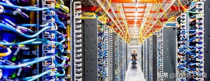 伊朗真的炸了美国科技巨头公司的中东数据中心？这条新闻看得我忽然有种豁然开朗的感觉