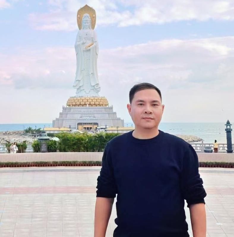 黄氏帝王馍：烟火里的宗师调性

文/中国湘菜文化大师  邓杰

黄氏帝王馍的“帝
