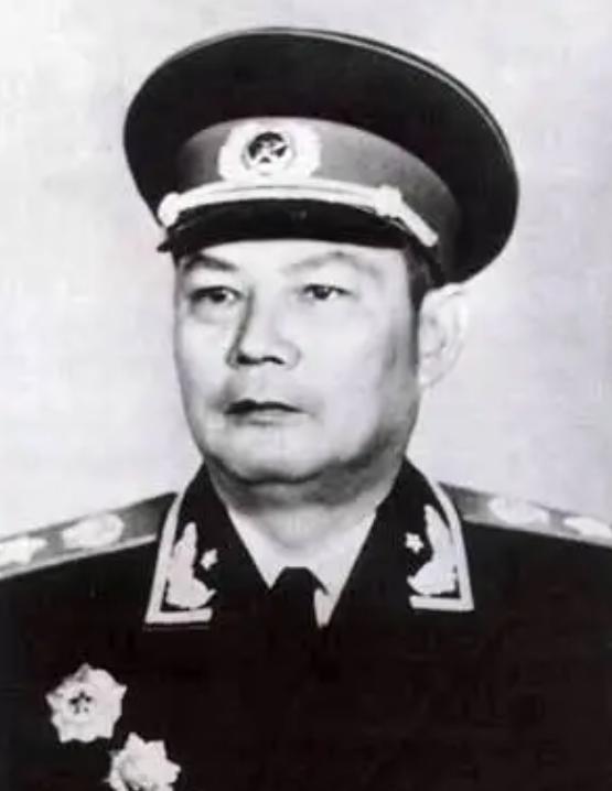 毛主席刚进北平，王范突然失踪，李克农很生气并斥责他，称周总理刚才还在找他呢
19