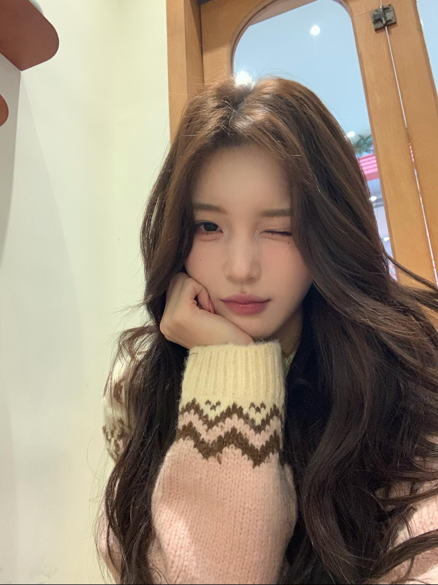 我在无人的街头想念着某某