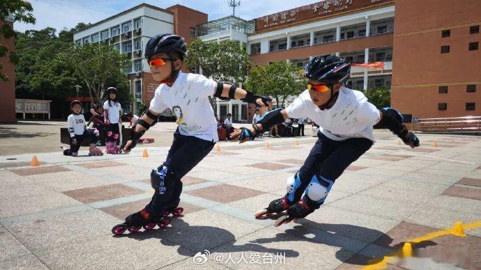 【轮滑赋能12年轮上追风台州少年备战省运会 】风掠过赛道，轮滑鞋与地面摩擦出清脆