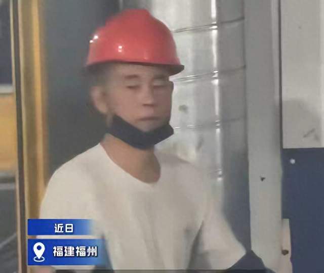 姓氏年龄口音全对上！福州车间师傅撞脸陈小春，网友喊话催认亲！
