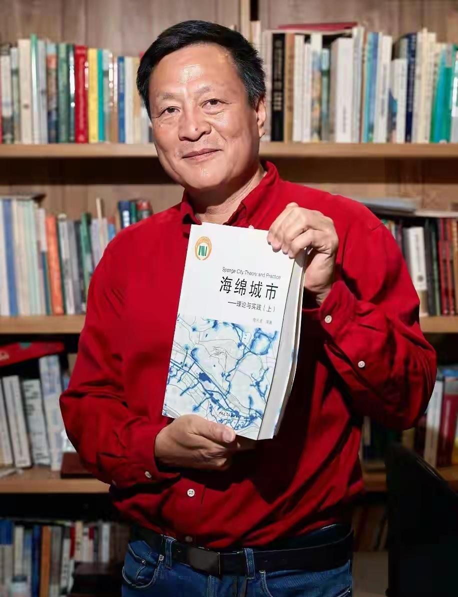 俞孔坚在巴西坠机遇难天妒英才！俞孔坚教授是全球知名的景观设计师和国土空间规划师，