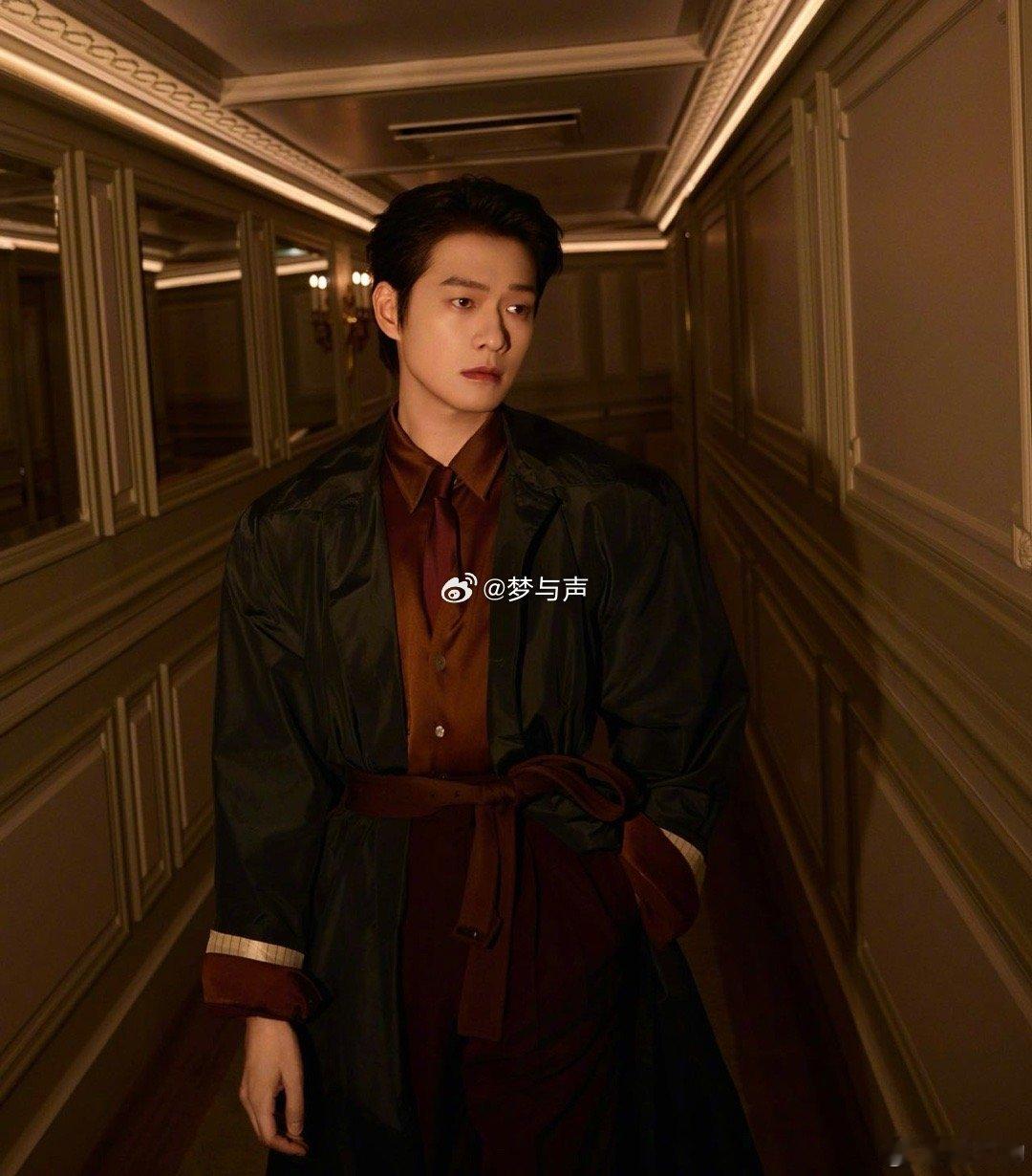 魏大勋没少看小说吧大侦探 别人还在推理，大勋已经在演了！一句台词让全场沉默，这阅