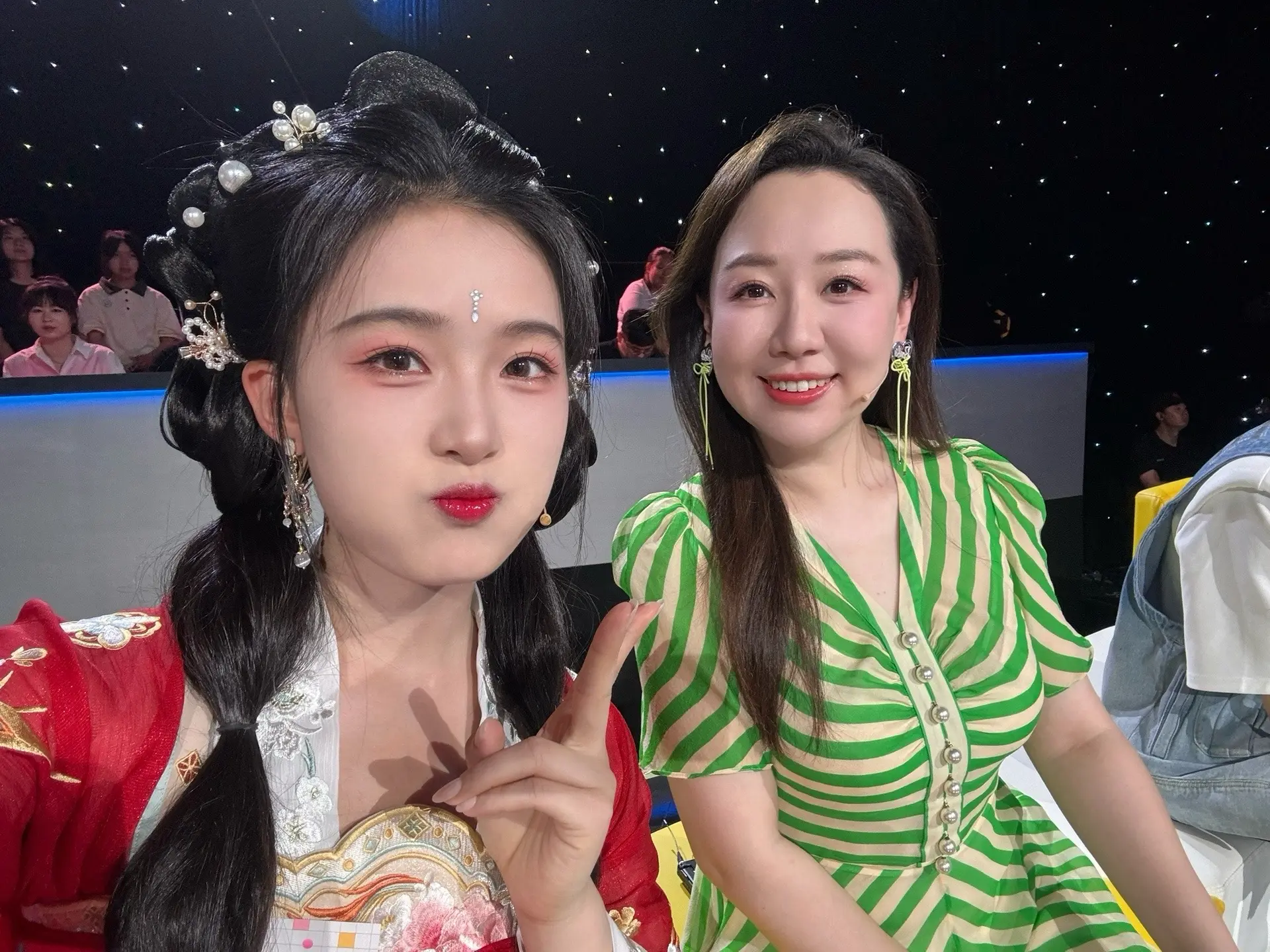 端午安康！（假装有粽子）