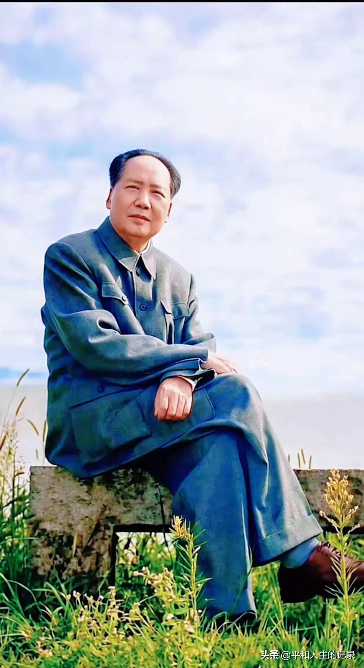 谁是毛主席最得力的军事助手毛主席啊人民想念您