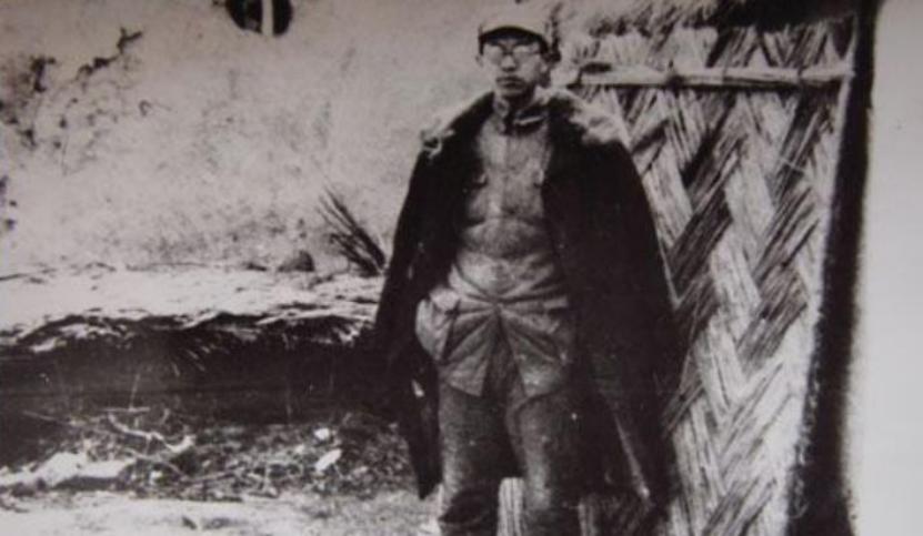 1938年，徐海东离开了一手栽培的344旅，重新找个领头羊刻不容缓。朱老总为34