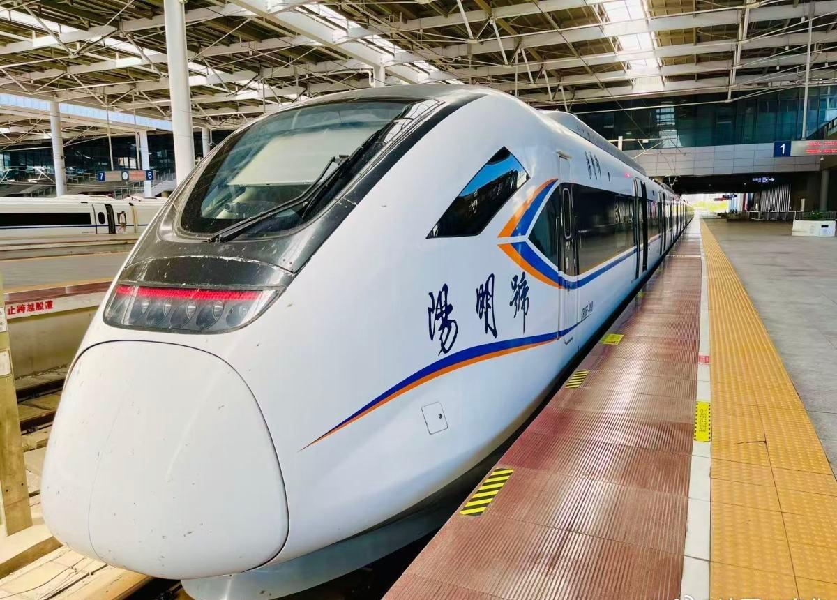 因动车组设备优化改造，10月17日（周五）、18日（周六）、20日（周一）、21