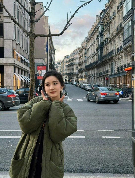 娱乐[超话]杨幂说国庆想去旅行杨幂让大家推荐旅行目的地杨幂说国庆想去旅行，来找我