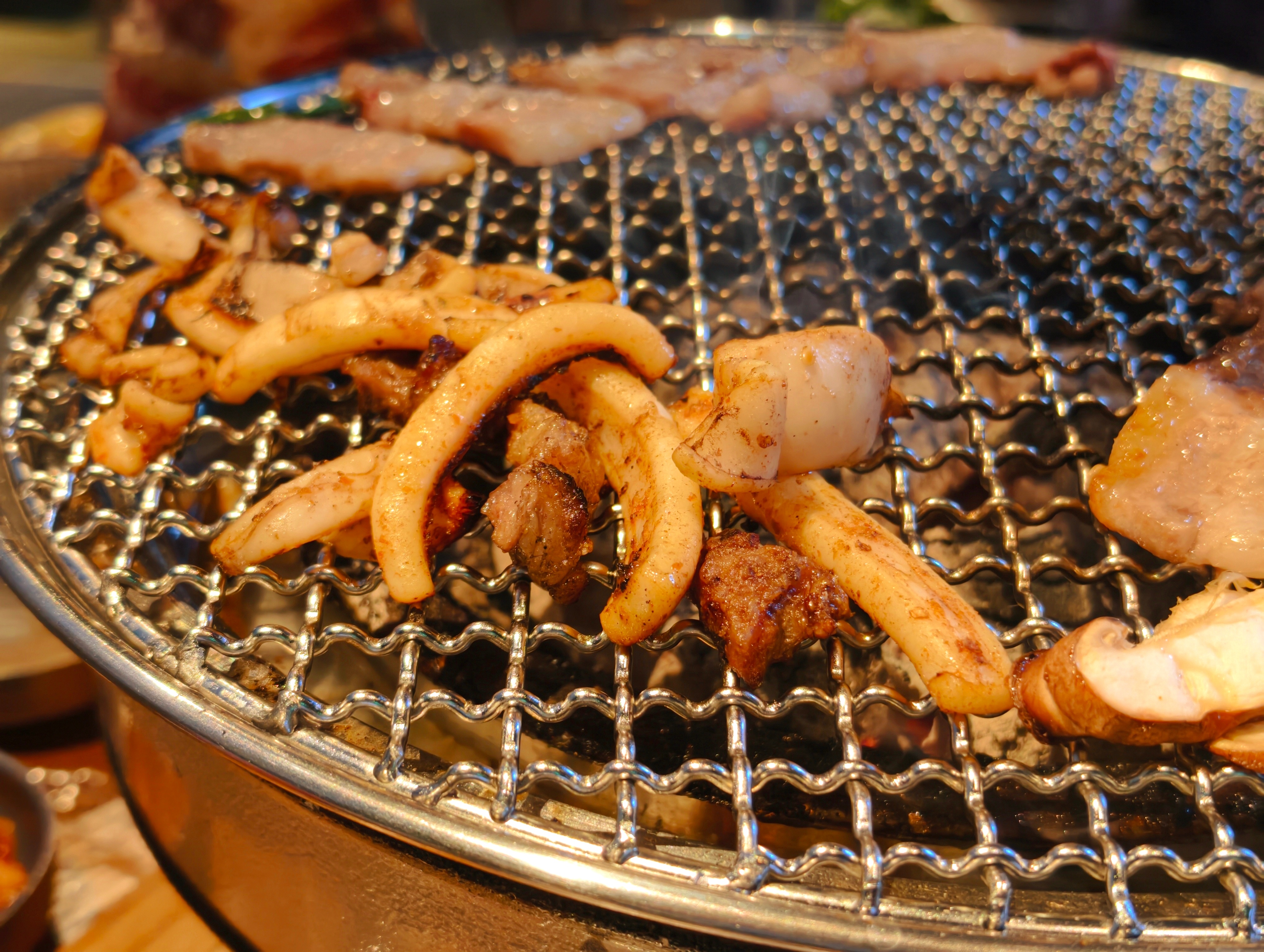吃点韩式烤肉[干饭人]价格贵是贵了点，但品质确实不错，不算韭菜 ​​​