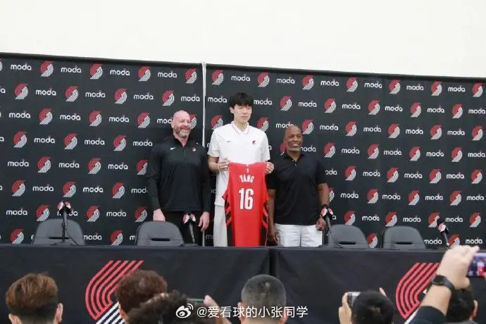 NBA官宣：开拓者两年前违规接触杨瀚森罚10万美元 球队接受处罚北京时间4月2日