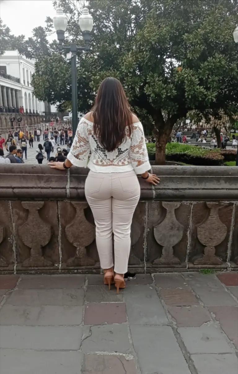 休闲穿搭 气场全开 气质女人 牛仔裤 优雅气质