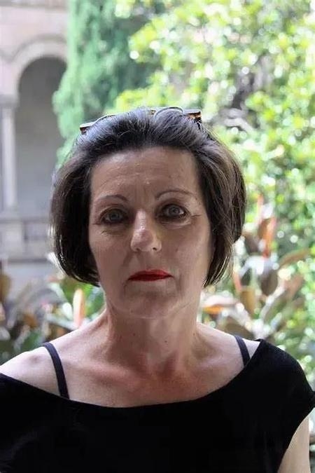 或许我们应该把恐惧分为两种：一种是短暂的、无法预测的，当恐惧的因由消失后了无痕迹