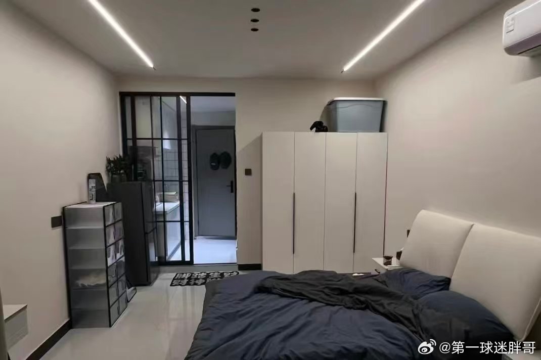 两会观察团建议给应届生发租房补贴 关注就业，关注应届毕业生！2026年全国两会期