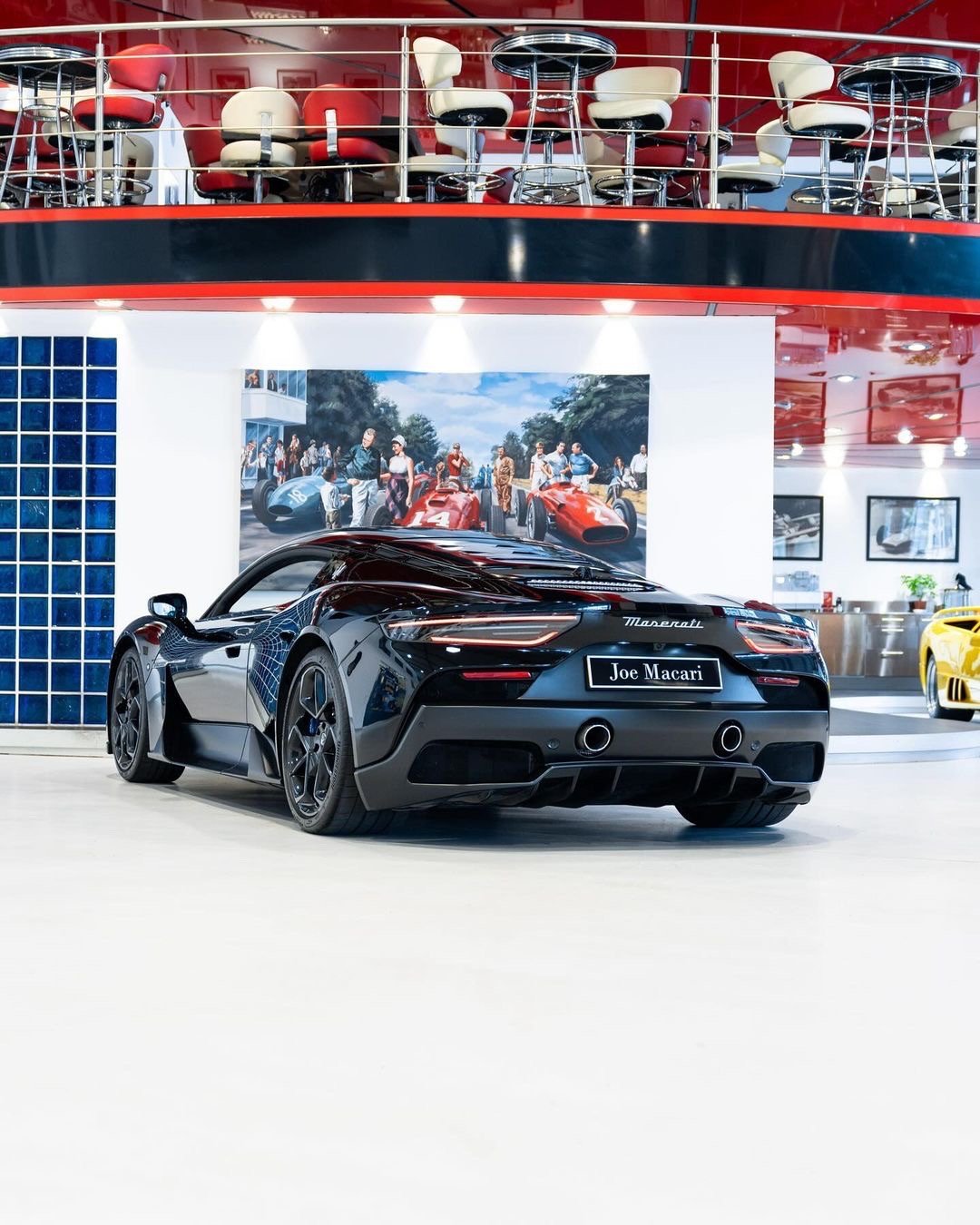 玛莎拉蒂 MC20 ​​​