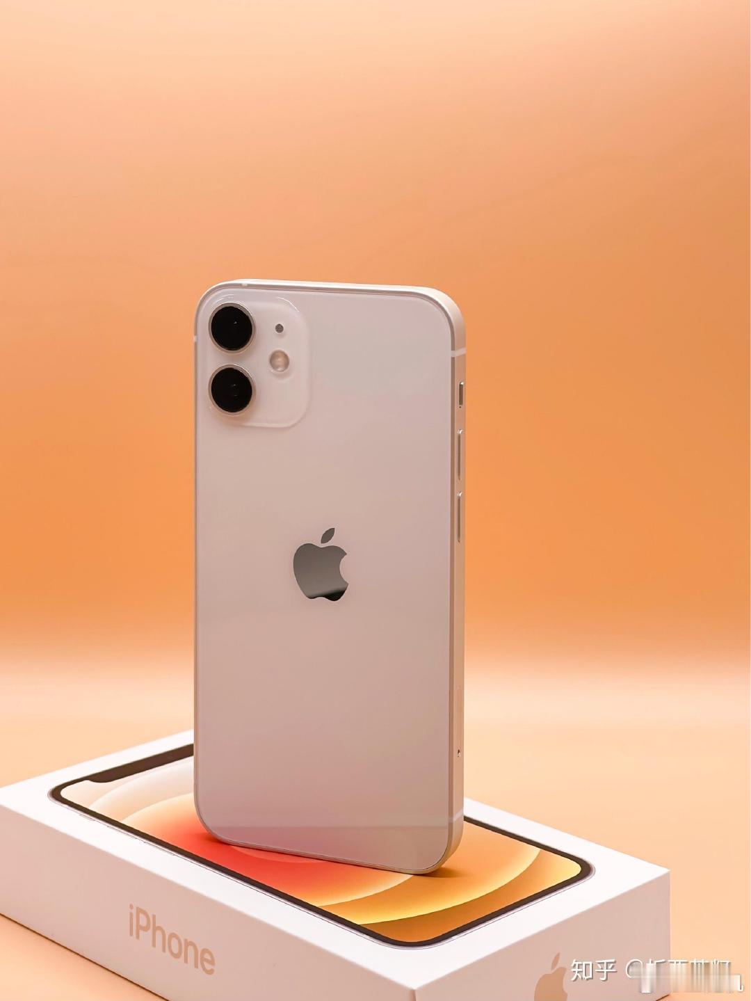 #曝iPhone17将推Slim机型#这不就是和mini系列差不多的机型吗，14