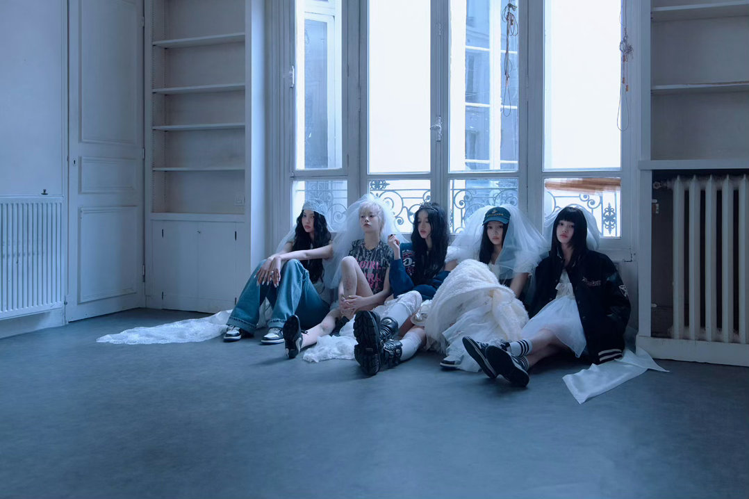 ILLIT新歌在外网引发热议我觉得还挺洗脑的呀好奇的可以4.30来听新歌 