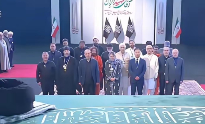 中国等多国代表团出席哈梅内伊葬礼，对伊朗来说有多重要？让以色列直接叫停空袭行动。