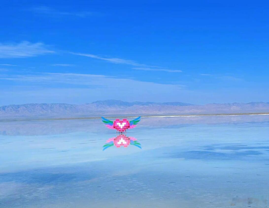 这玩意，我倒是觉得谈不上有多难看，只是觉得怪怪的，不像同一个图层里的东西。壮阔大