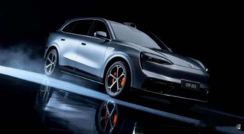 问界M6或将成为下一个爆款 外观是真好看，是二季度发布吧，期待一下价格吧 