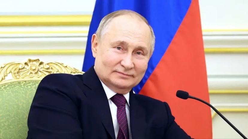 王毅刚踏进莫斯科，普京立刻宣布对华免签，最长可停留30天，效率堪比“秒批”。但这