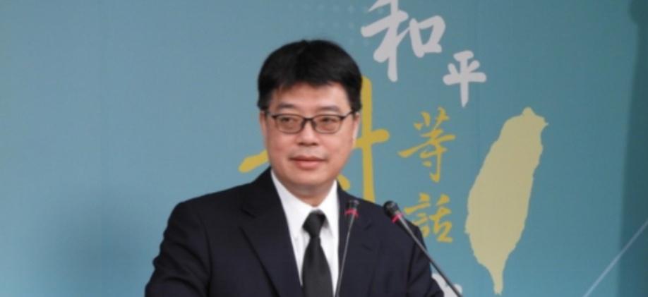 台湾省陆委会主委邱垂正要求大陆承认“中华民国台湾”存在的事实，“中华民国”在19