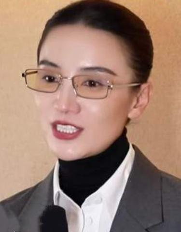 2026年黑龙江省两会期间，演员宋佳首次以黑龙江省政协委员的身份，参加黑龙江省政