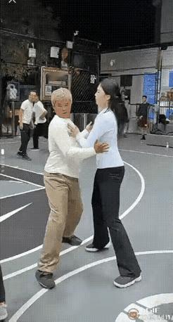 这是故意的吗？