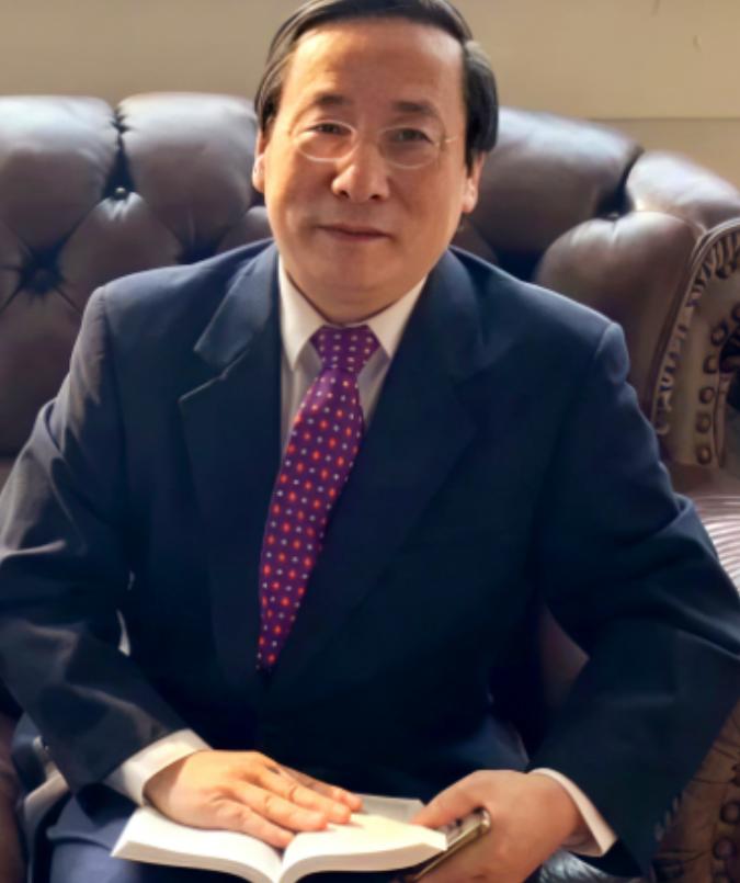 美国真正等的，从来不是战场上的胜利，而是中国内部“自己倒下”的那一天！高志凯点破