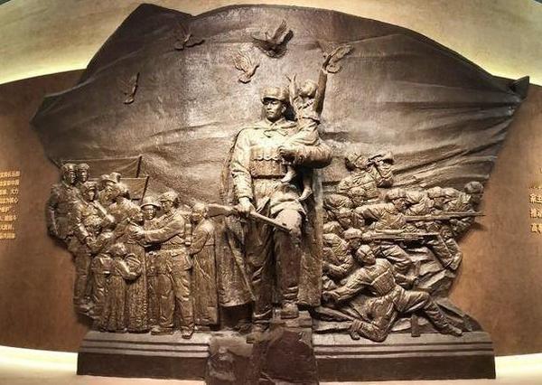 倾举国兵力仍惨败朝鲜，美国始终参不透战败根源
 
1950年朝鲜战争，美军祭出超