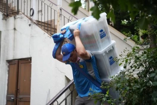 坚定推行“全程搬运”：蓝犀牛搬家12年重塑行业标准