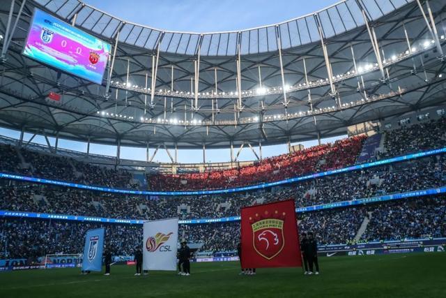 64118人！58337人！55868人！
三个数字摆在一起，你可能会问：这是什