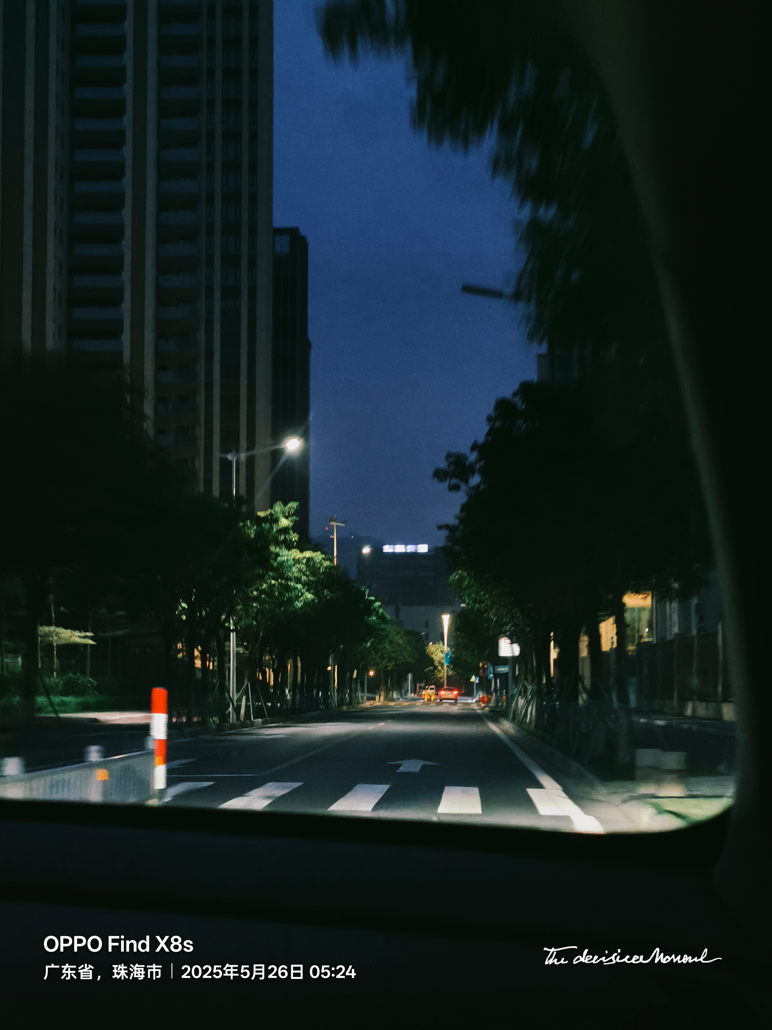 早呀~又是一个赶早班机的清晨[太阳] ​​​