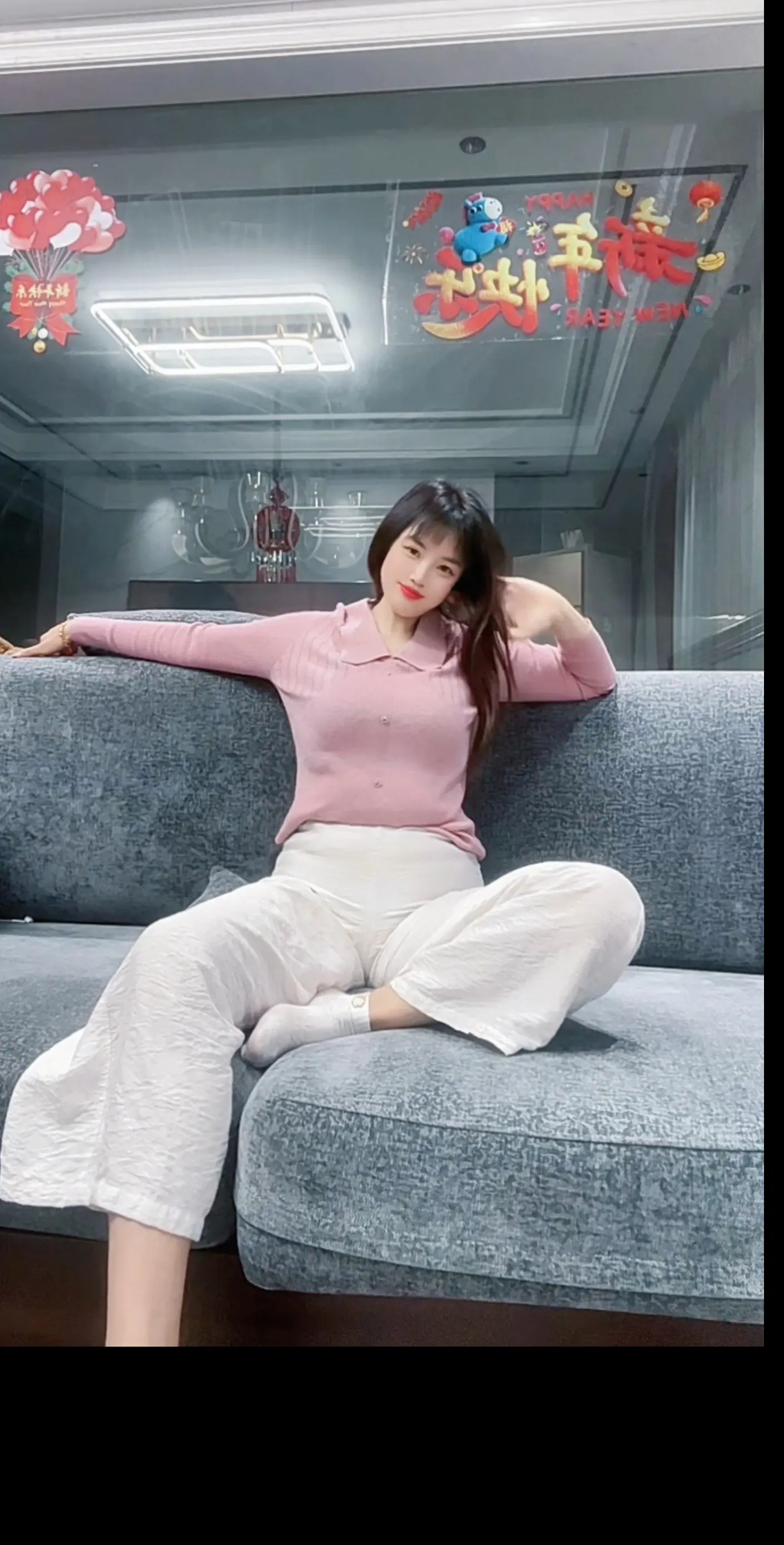 “强者都在研究人性，弱者才在研究感情。 穷人都相信道义，富人只相信利益...