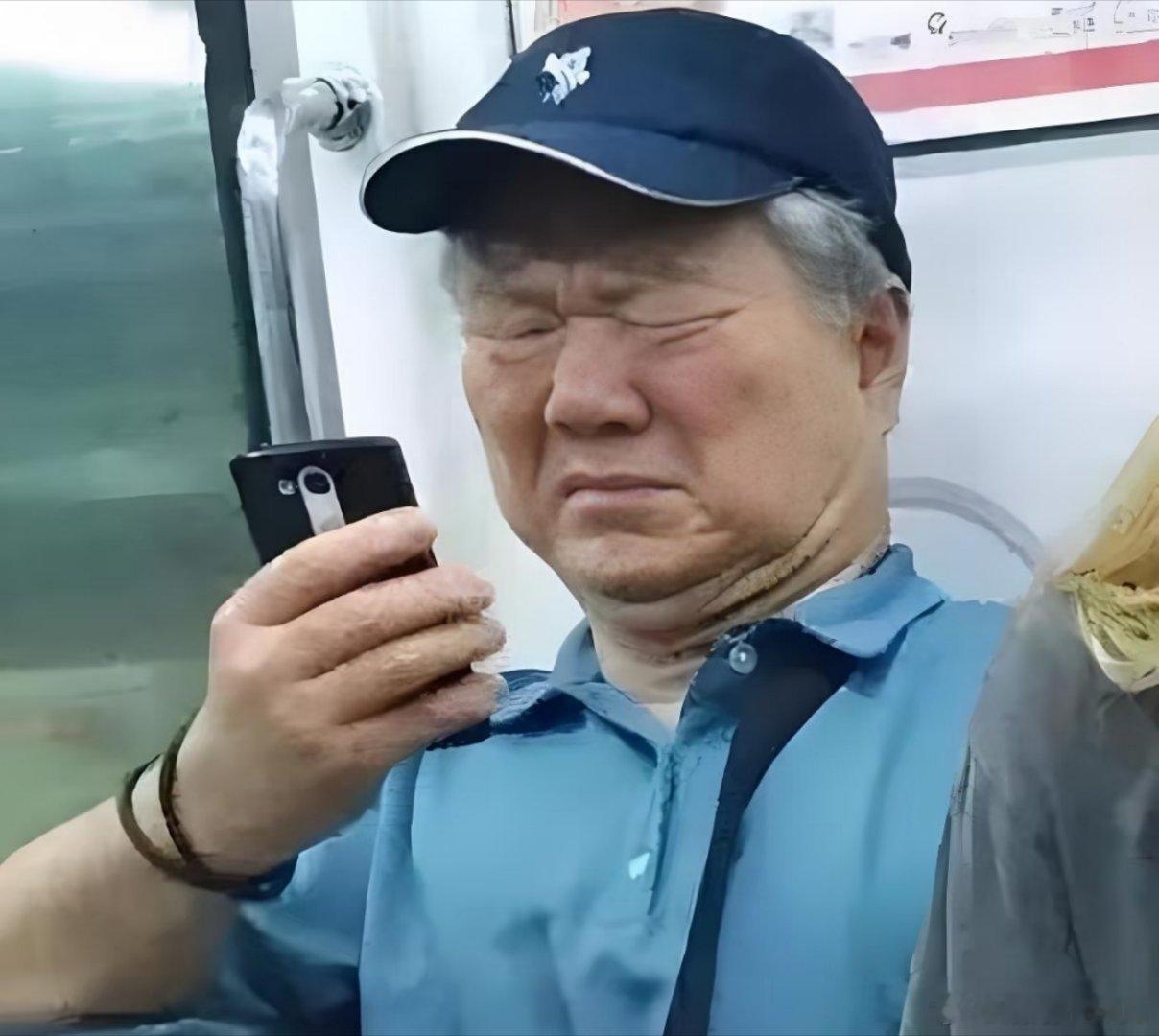 韩国70岁男子性侵女儿40年277次皱着眉头看完的这条新闻 ​​​
