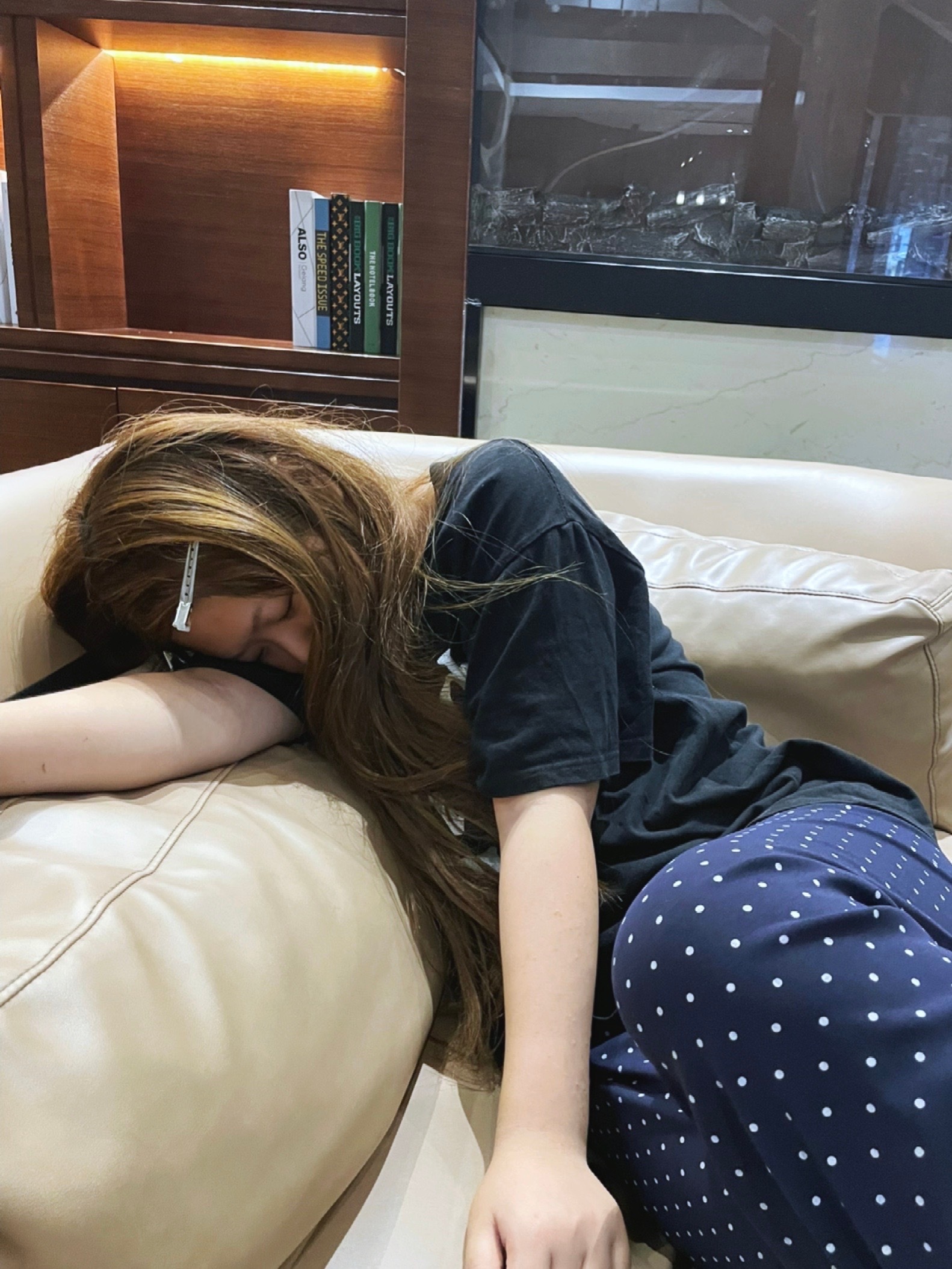 她真的是突然物质的吗 不是眼泪洗出的教训吗冻甜品 ​​​