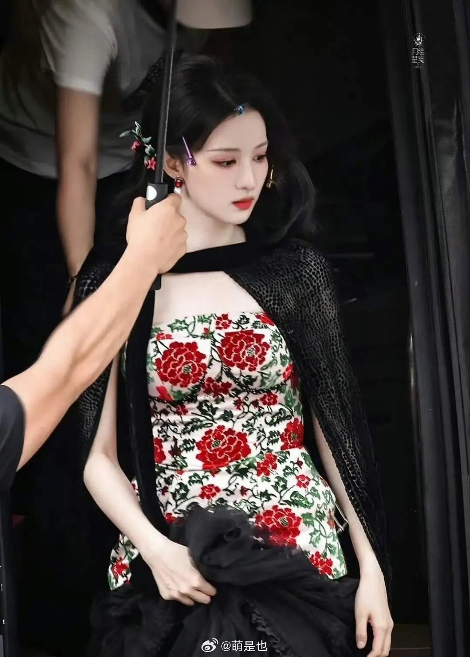 王楚然这妆造认真的吗？她是不是得罪谁了 