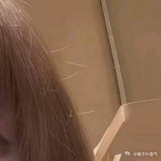 阳光信用 人与人交往，更多的不是改变对方，而是接受对方，如果光想着改变对方，那不