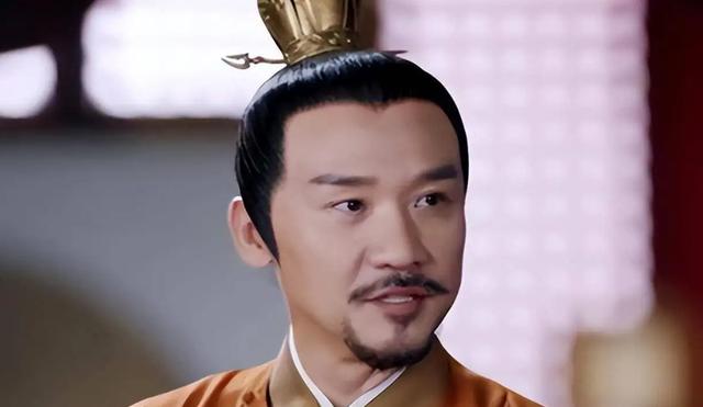 1390年4月的长沙王府，烈焰吞噬着雕花梁木。


朱元璋第八子朱梓抱着王妃于氏