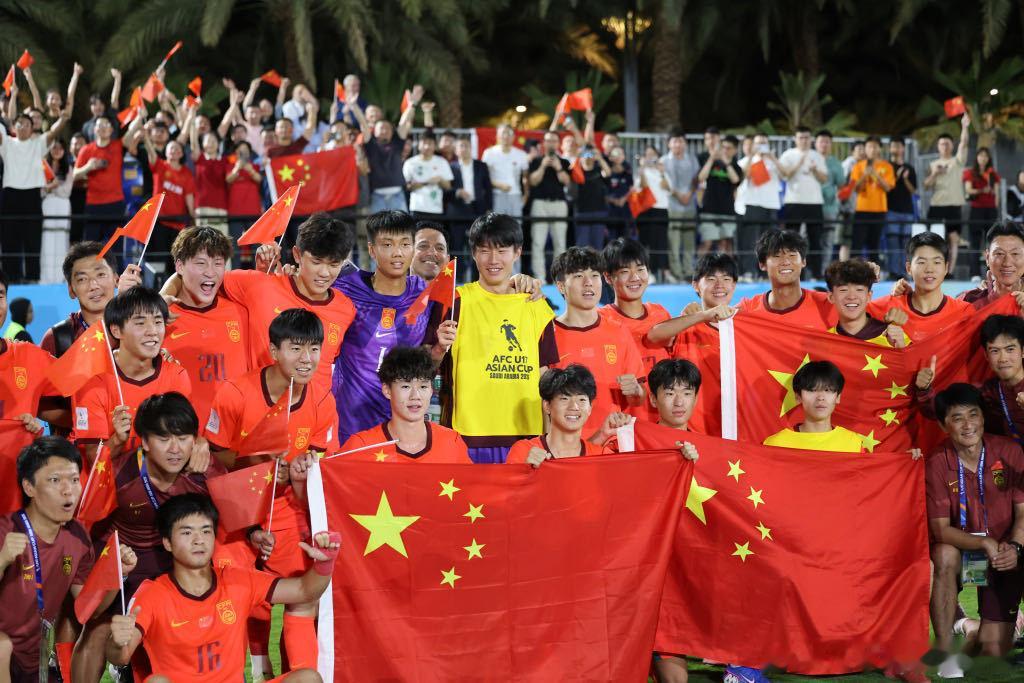 U17亚洲杯 中国U17 足球教练💥半场0-3到差点追平！浮嶋敏的换人，才是真