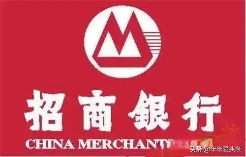 家庭若不旺，警惕有没有这八样
1.家里有，挂死人像
2.床底有，放内衣 
3.家