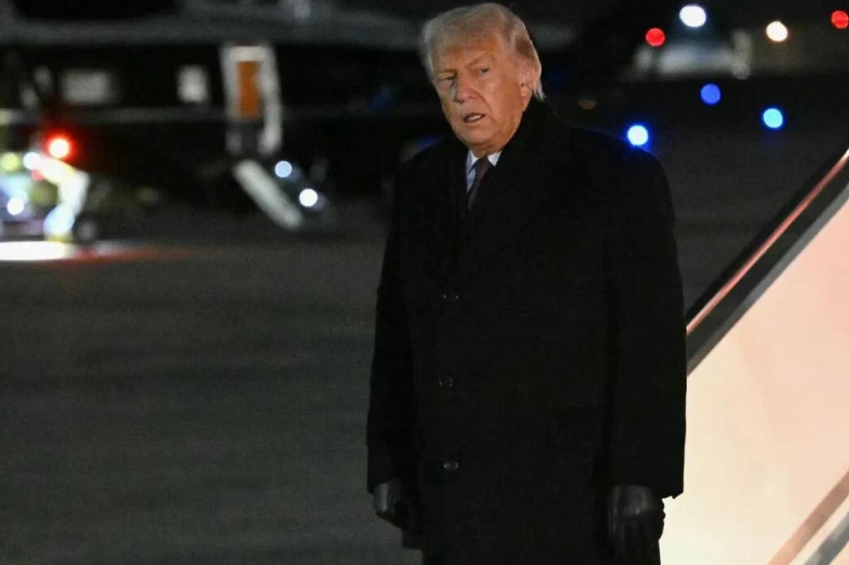 特朗普放言：将获取格陵兰岛美军基地主权，而且一分钱也不用花

据外媒报道，近日，