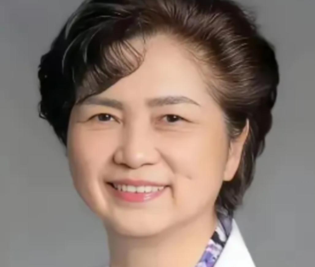2020年，当年提出武汉“封城”举措的李兰娟院士，为国家立下了卓越功勋，可谁都没