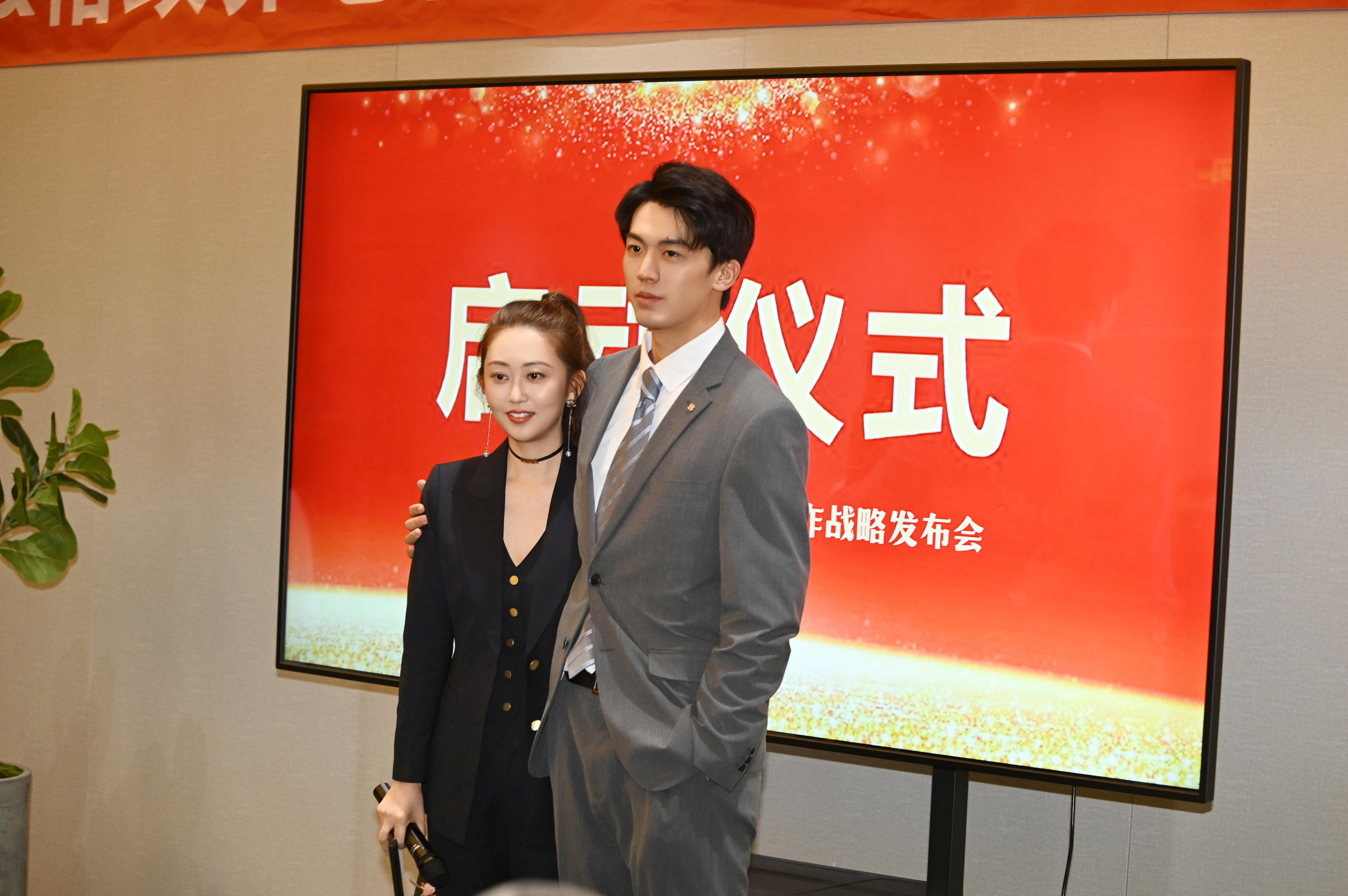 刘芊螢招惹玫瑰今日开播刘芊螢招惹玫瑰开播《招惹玫瑰》今日开播！ 刘芊螢化身携恨归