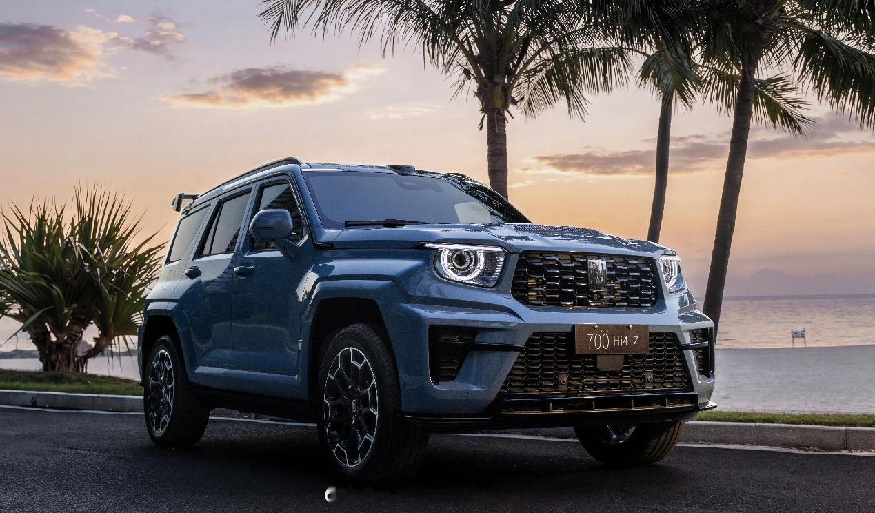 4月20日，全新坦克700正式上市，售价42.8万元起。有趣的是，这台车在发布的