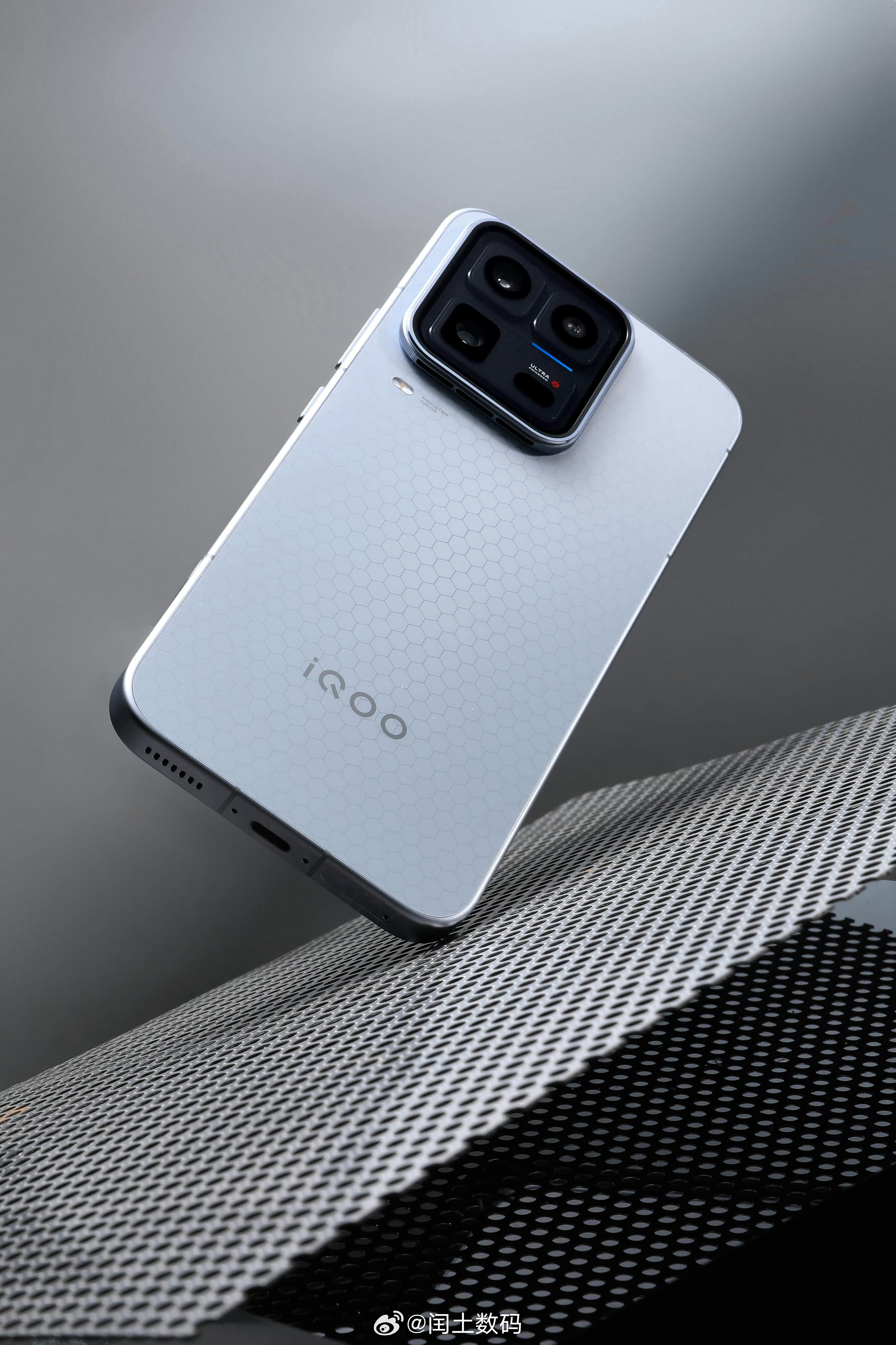 网络稳定性测评，iQOO 15 Ultra支持Wi-Fi 7双路并发，Wi-Fi