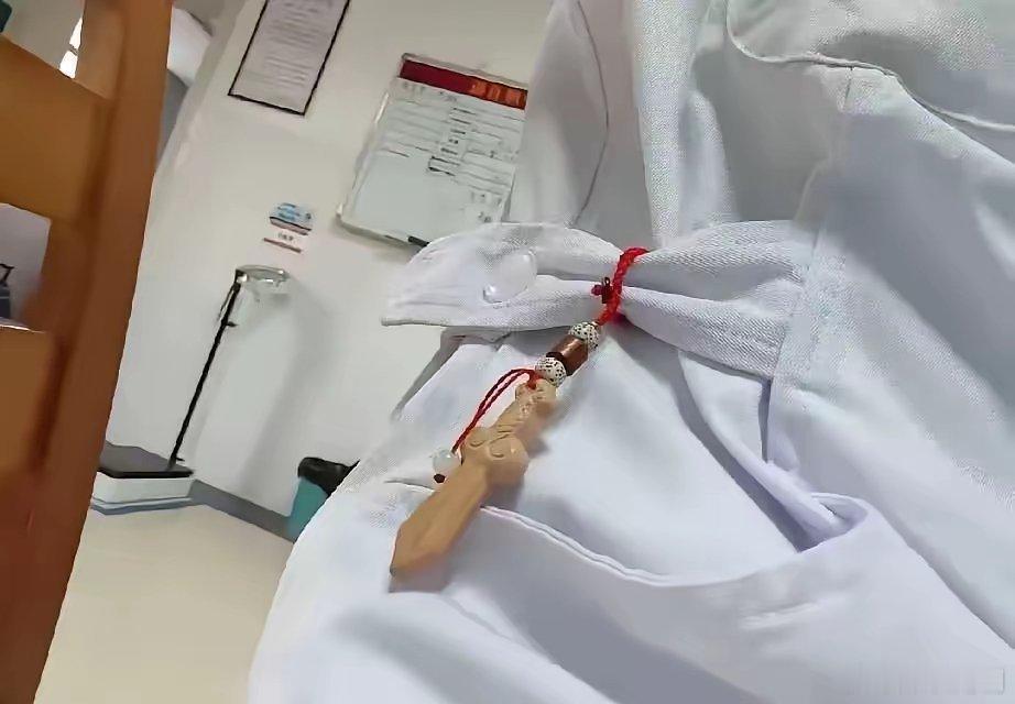 值夜班的护士，有啥说法吗？[并不简单] ​​​