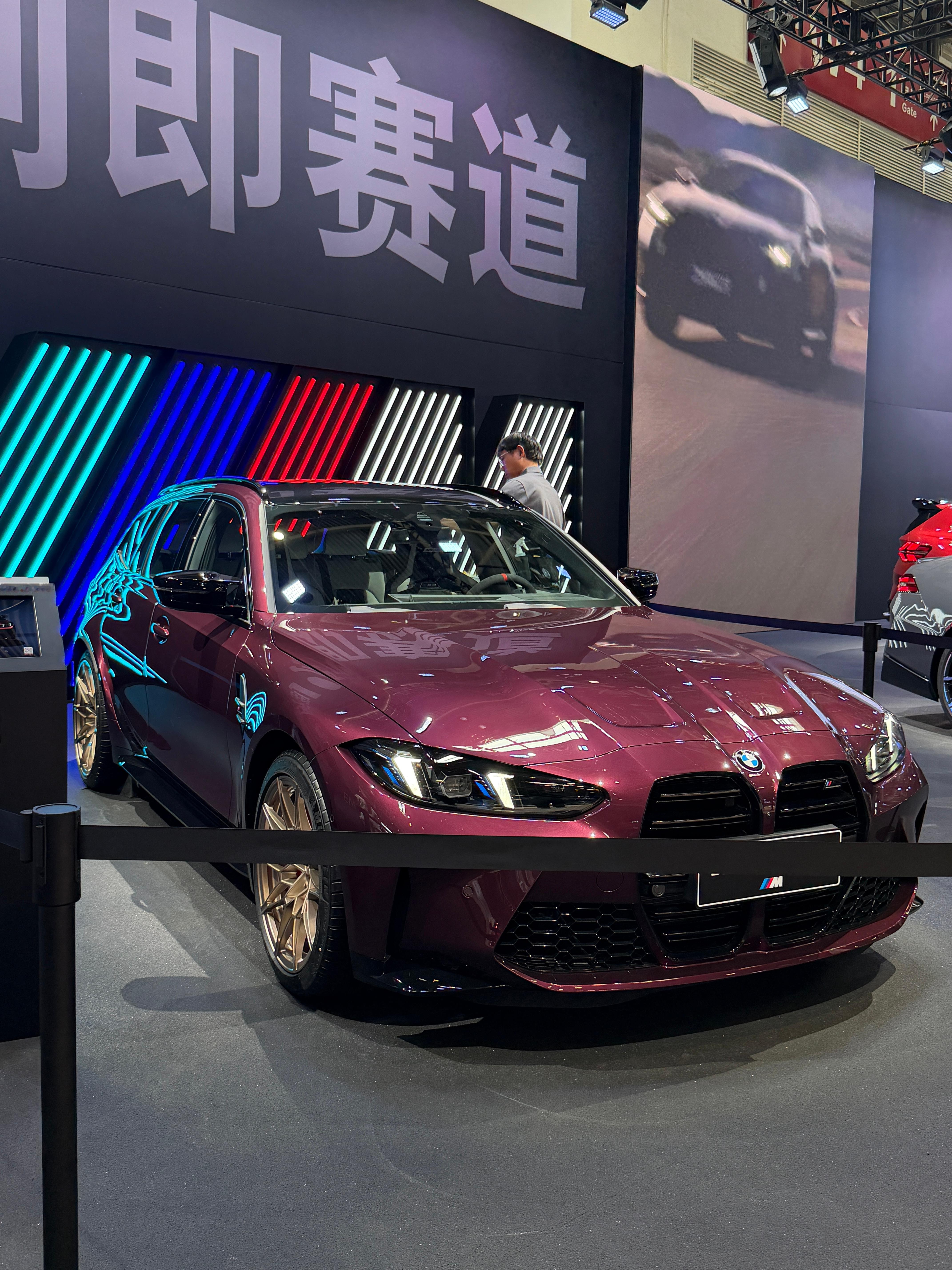 逛完车展后，我萌发出一个新想法，最近想搞一台M5