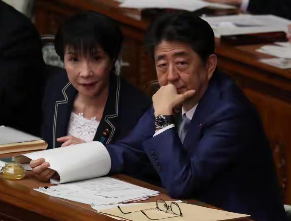 痴心妄想！安倍玩剩下的离间计，高市早苗居然还要照搬重玩？
 
真的太可笑！日本翻