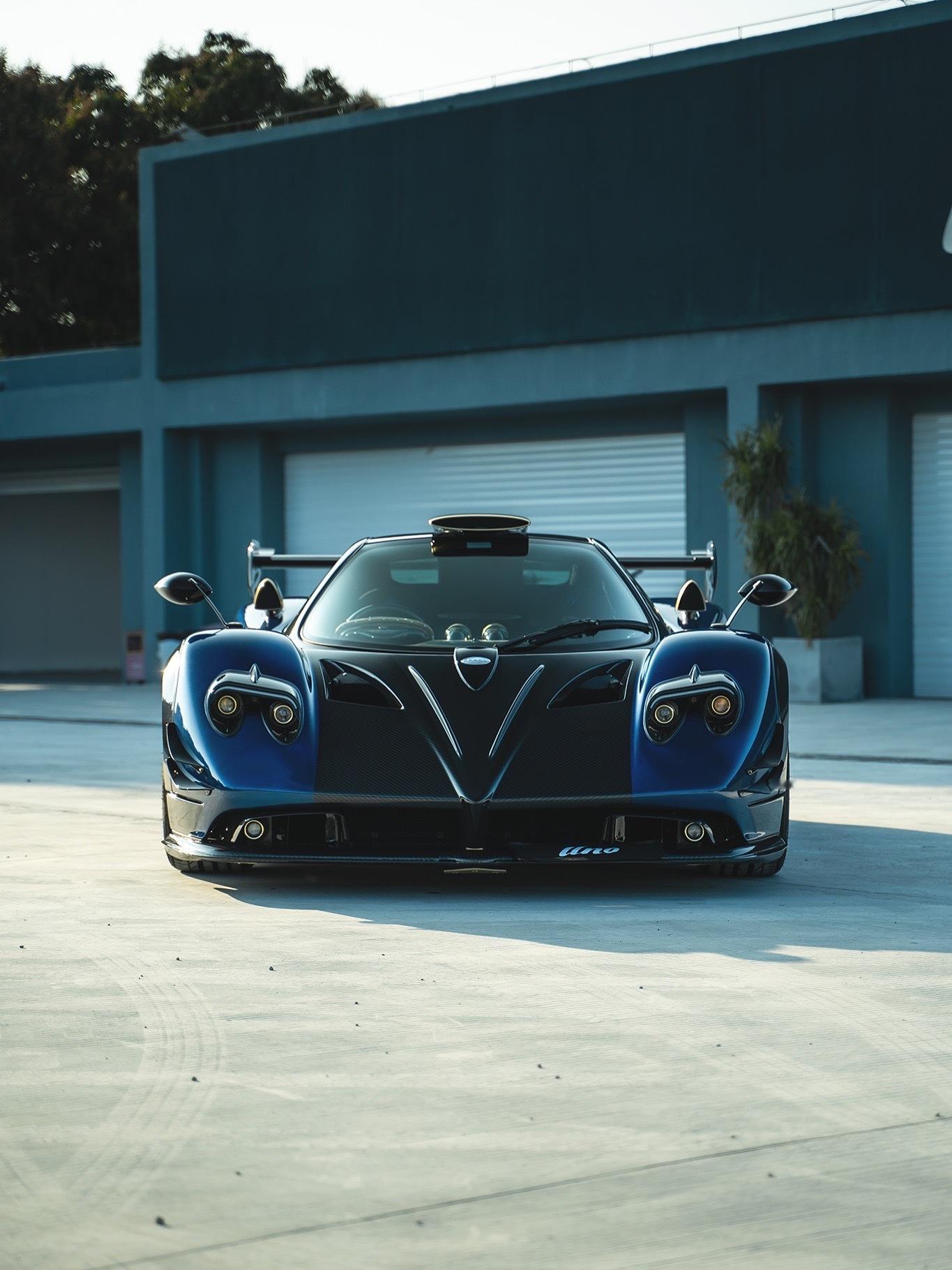 Car时尚[超话] 1 OF 1 Zonda MY 76066💙📷 seve